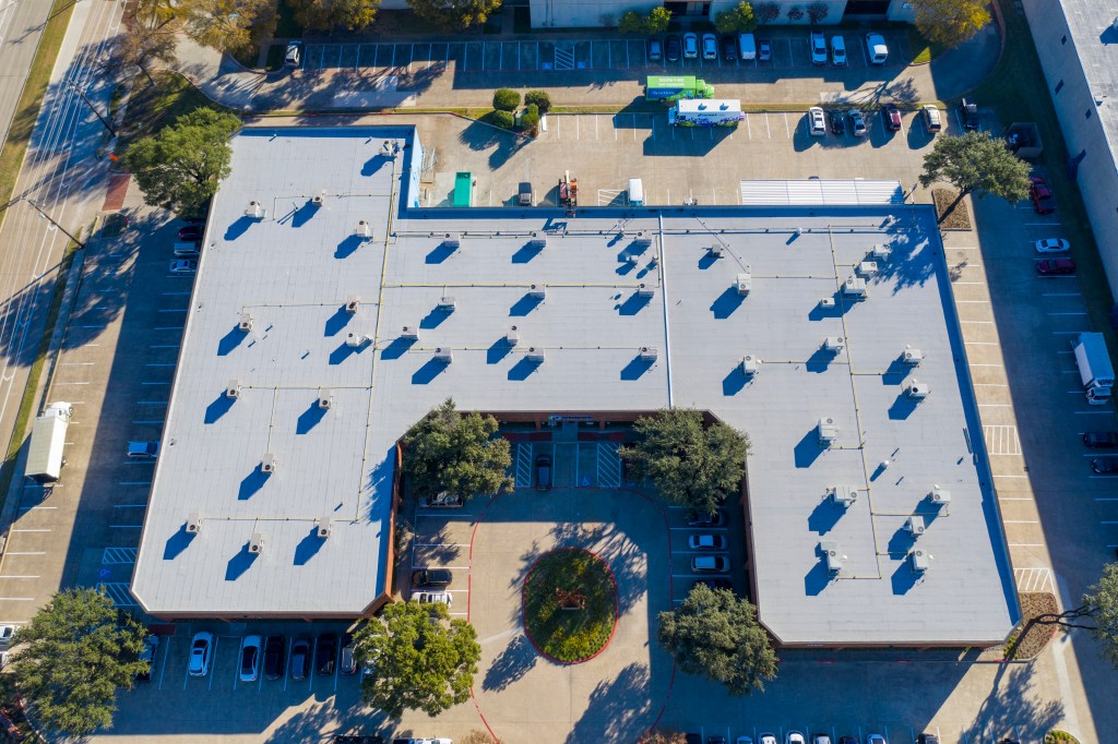 commercial roofing company